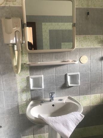 Imagen de la habitación del Cinquestelle-albergo del centro storico. Foto 4