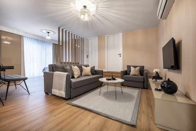Imagen de la habitación del Ciragan Suites Bosphorus. Foto 4