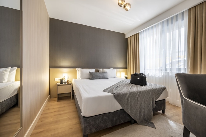Imagen de la habitación del Ciragan Suites Bosphorus. Foto 18