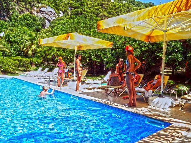 Imagen de la piscina del Cirali Hotel, Kemer. Foto 20