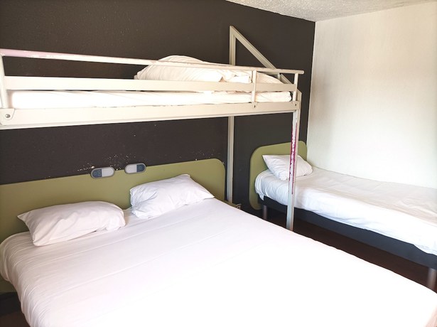 Imagen de la habitación del Cit'h&ocirc;tel Design Booking Evry Saint Germain-L&egrave;s-Corbeil Senart. Foto 7