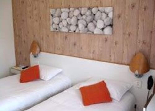 Imagen de la habitación del Cit&ocirc;tel Les Eleis. Foto 11