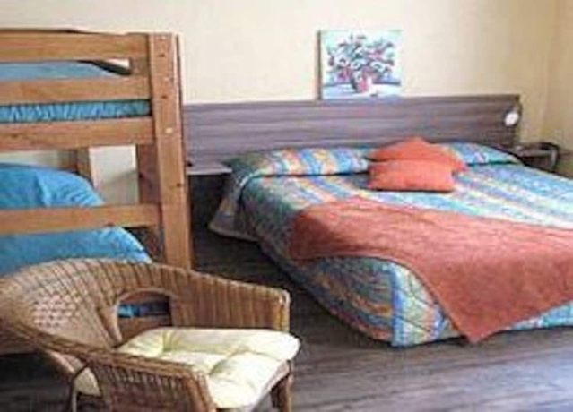 Imagen de la habitación del Cit&ocirc;tel Les Eleis. Foto 15