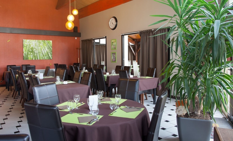 Imagen del bar/restaurante del Cit&ocirc;tel Les Eleis. Foto 3