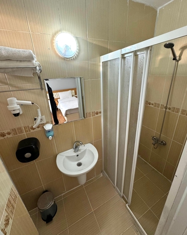 Imagen de la habitación del City Blue Hotel. Foto 14