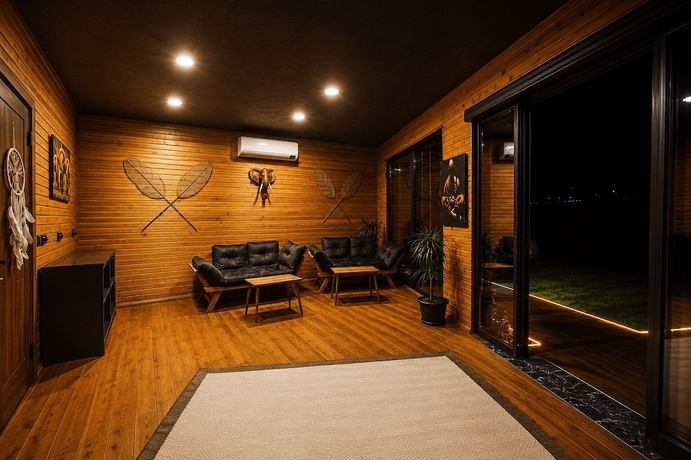 Imagen de los interiores del City Bungalow Hotel. Foto 14