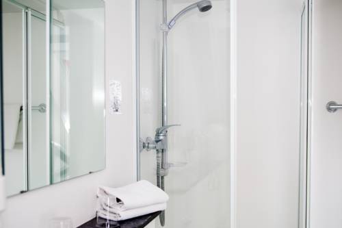 Imagen de la habitación del City Hotel, Delmenhorst. Foto 7