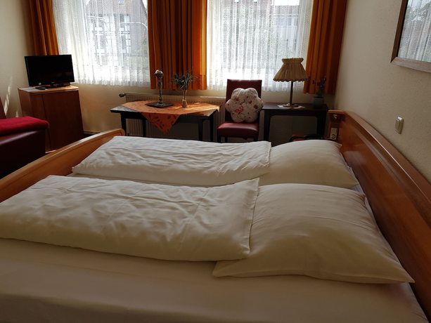 Imagen de la habitación del City Hotel Garni. Foto 14