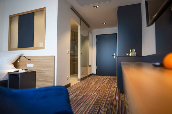 Imagen de la habitación del City Hotel Neumarkt. Foto 3