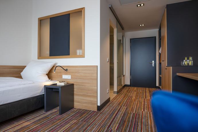 Imagen de la habitación del City Hotel Neumarkt. Foto 11