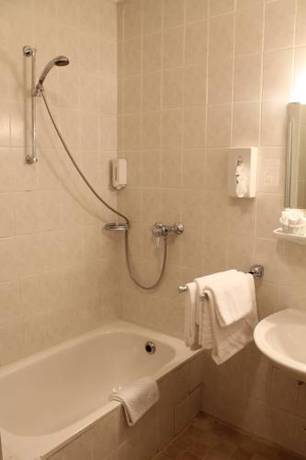 Imagen de la habitación del City Hotel Neuwied. Foto 12