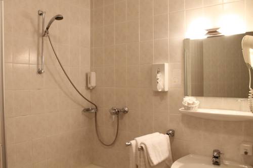 Imagen de la habitación del City Hotel Neuwied. Foto 13