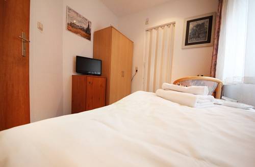 Imagen de la habitación del City Hotel Storch. Foto 9