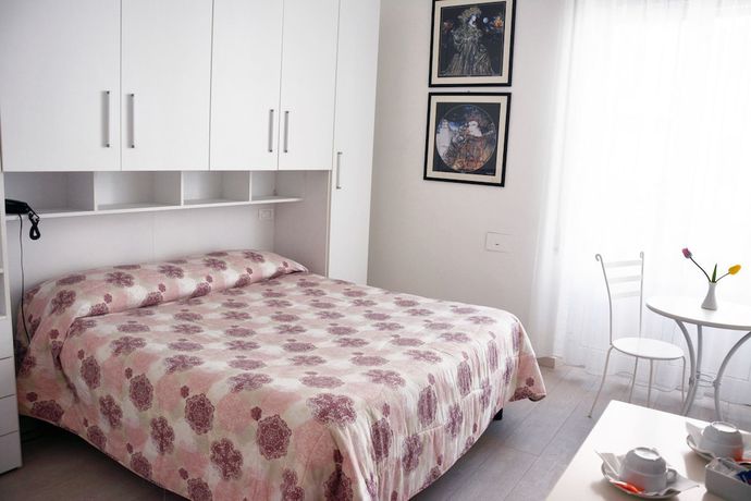 Imagen de la habitación del City Hotel, Viareggio. Foto 10