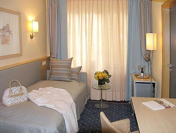 Imagen de la habitación del City Hotel, Waldshut-Tiengen. Foto 12
