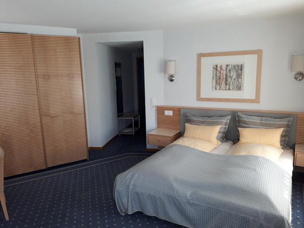 Imagen de la habitación del City Hotel, Waldshut-Tiengen. Foto 13
