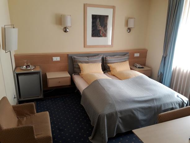 Imagen de la habitación del City Hotel, Waldshut-Tiengen. Foto 19