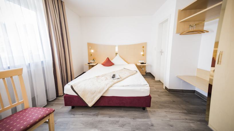 Imagen de la habitación del City Hotel garni Neu-Ulm. Foto 10