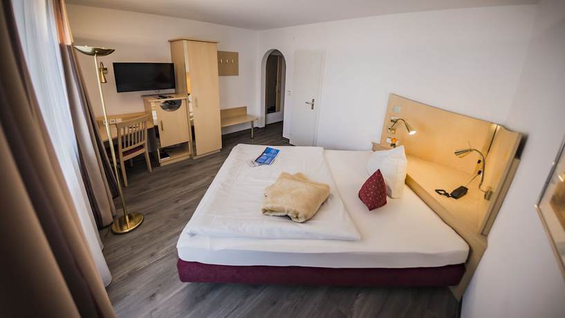 Imagen de la habitación del City Hotel garni Neu-Ulm. Foto 11