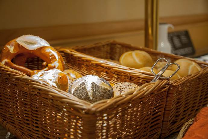 Imagen de los interiores del City Hotel garni Neu-Ulm. Foto 19