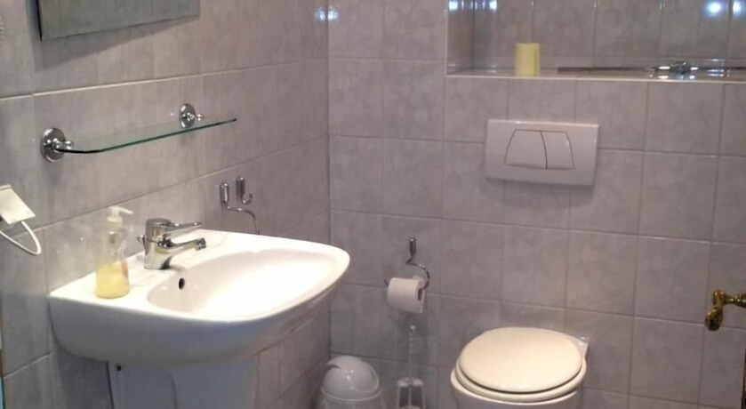 Imagen de la habitación del City Hotel-Garni. Foto 15