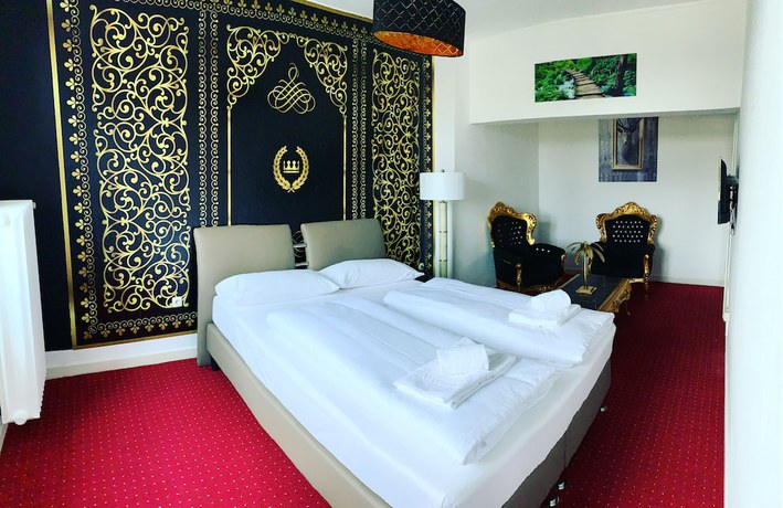 Imagen de la habitación del City Max Hotel. Foto 15