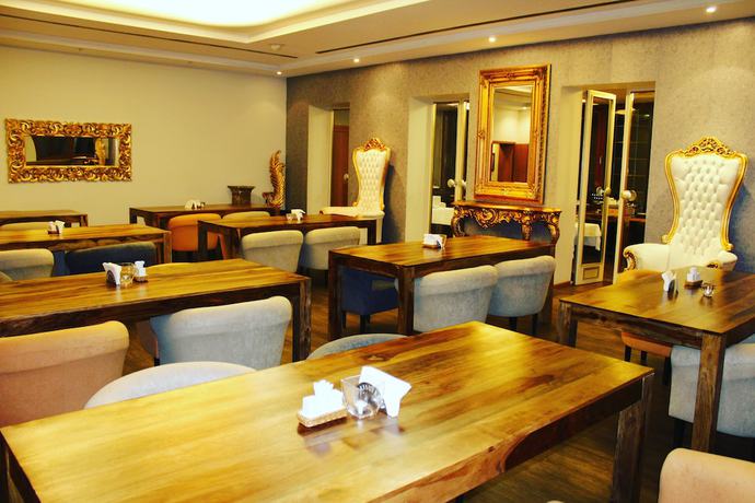Imagen del bar/restaurante del City Max Hotel. Foto 3