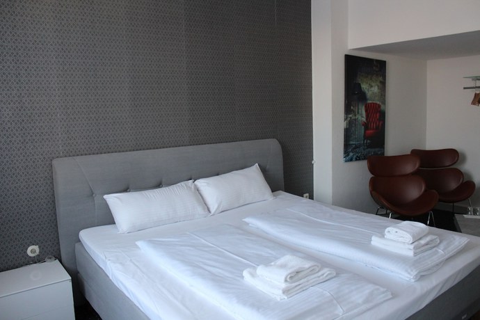 Imagen de la habitación del City Max Hotel. Foto 16