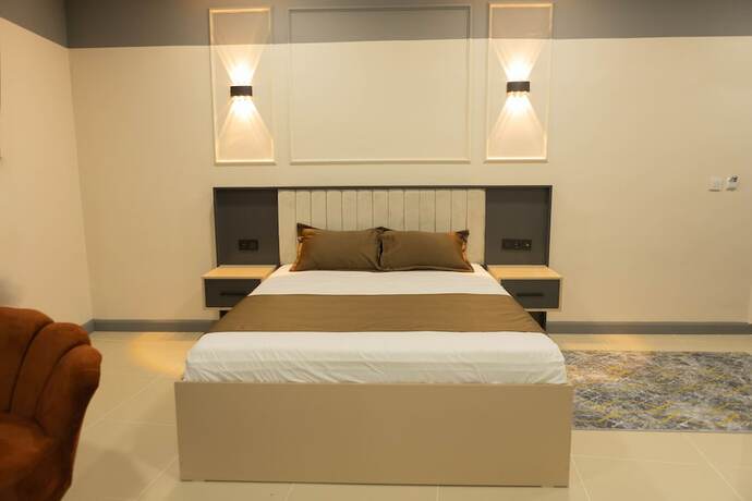 Imagen de la habitación del City Night SuitesandHotels. Foto 14