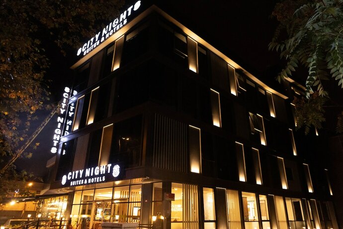 Imagen de la habitación del City Night SuitesandHotels. Foto 16