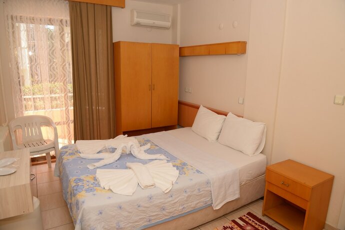 Imagen de la habitación del City Otel Pansiyon. Foto 9