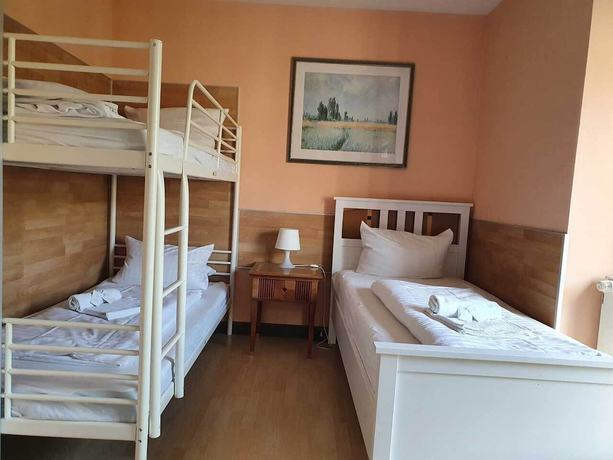 Imagen de la habitación del CityPark Aparthotel K&ouml;ln. Foto 6