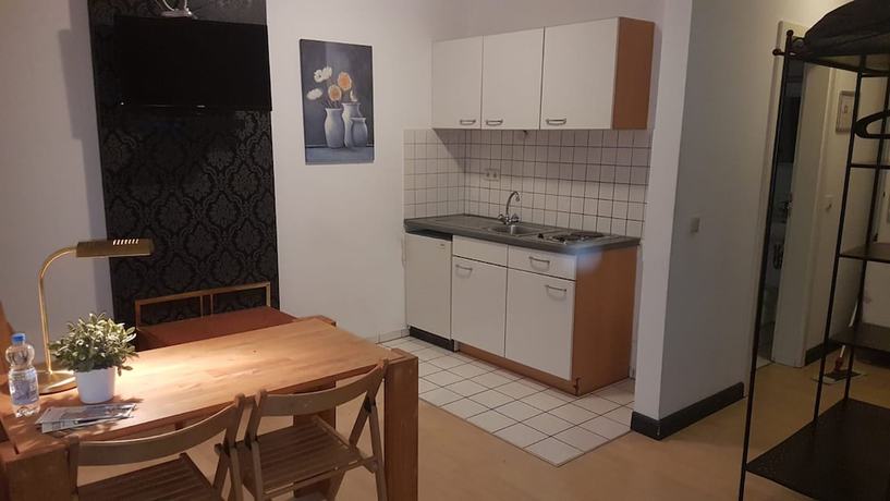 Imagen de la habitación del CityPark Aparthotel K&ouml;ln. Foto 14