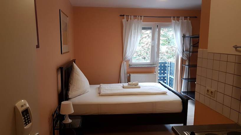 Imagen de la habitación del CityPark Aparthotel K&ouml;ln. Foto 17
