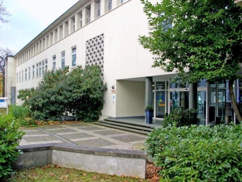 Imagen general del Cjd Bonn. Foto 5
