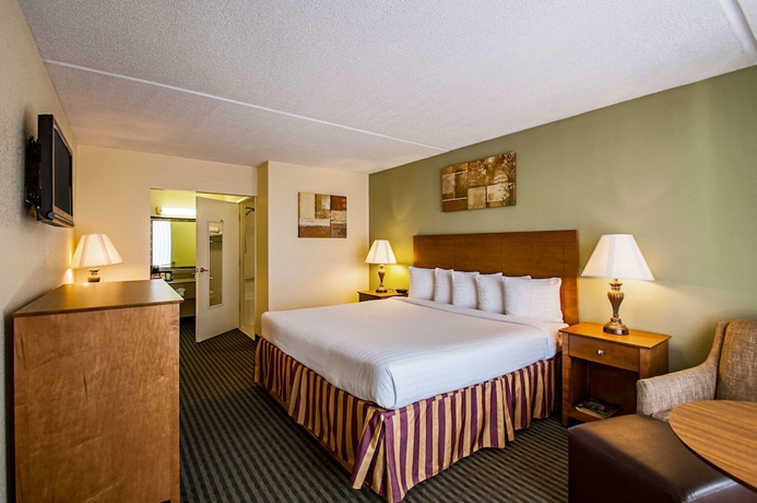 Imagen de la habitación del Clarion Inn & Conference Center. Foto 8