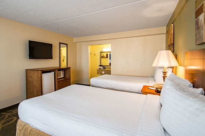 Imagen de la habitación del Clarion Inn & Conference Center. Foto 9