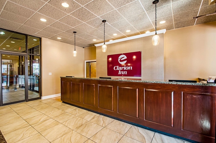 Imagen de los interiores del Clarion Inn & Conference Center. Foto 11
