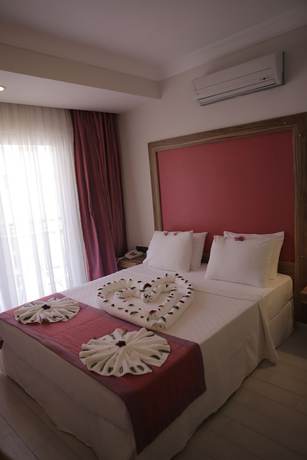 Imagen de la habitación del Cle Beach Boutique Hotel. Foto 10