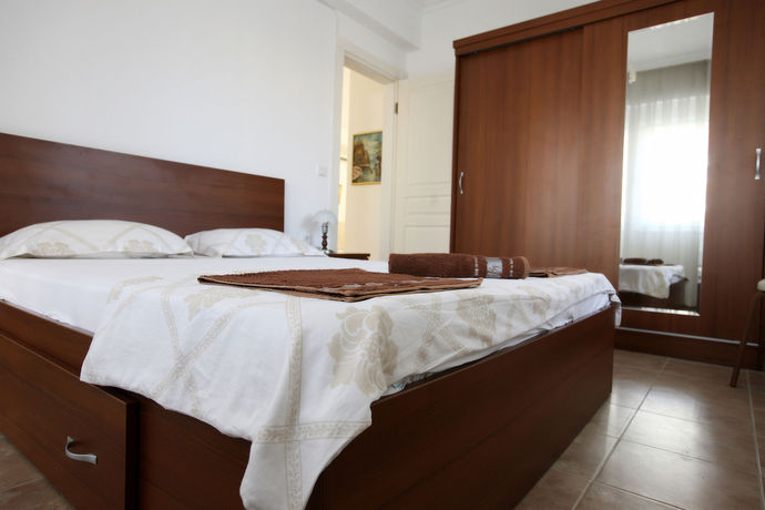 Imagen de los exteriores del Cleodora Apartment. Foto 9