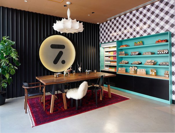 Imagen de los interiores del Cloud7 Hotel. Foto 17