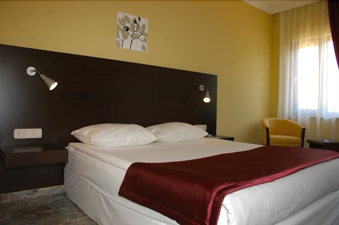 Imagen de la habitación del Club Akman Beach Hotel. Foto 10