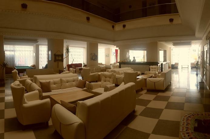 Imagen de los interiores del Club Bayar Hotel - All Inclusive. Foto 17