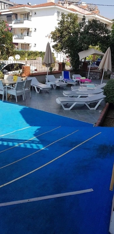 Imagen de la piscina del Club Dante Marmaris. Foto 16