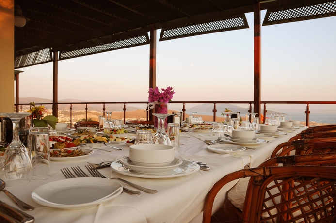 Imagen del bar/restaurante del Club Dedeman Bodrum. Foto 6