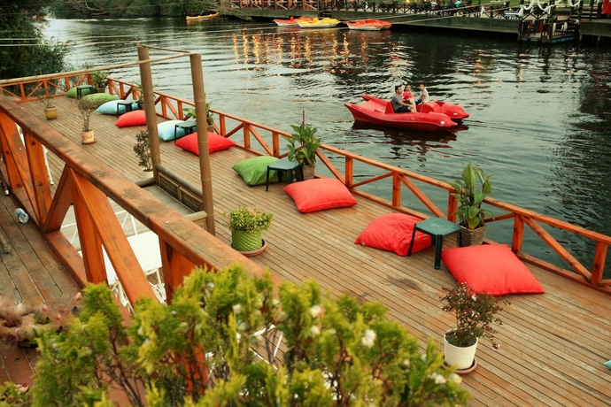 Imagen de los exteriores del Club Grand Becassier. Foto 15