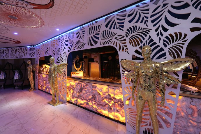 Imagen de los interiores del Club Hotel Anjeliq. Foto 12