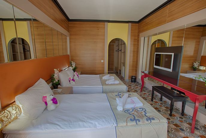 Imagen de la habitación del Club Hotel Anjeliq. Foto 11