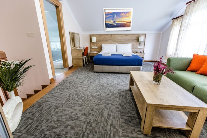 Imagen de la habitación del Club Marma Hotel. Foto 18