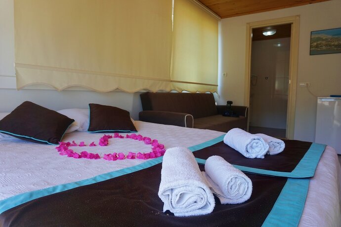 Imagen de la habitación del Cobanoglu Otel. Foto 20